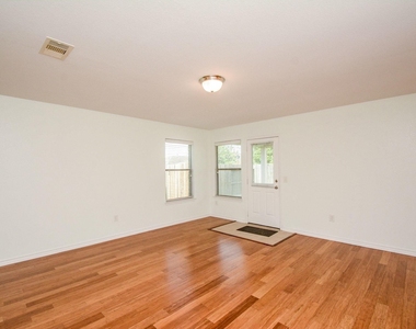 15407 Key Crest Lane - Photo Thumbnail 9