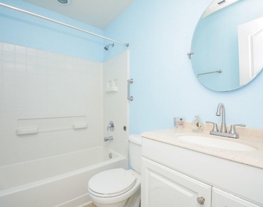 15407 Key Crest Lane - Photo Thumbnail 19