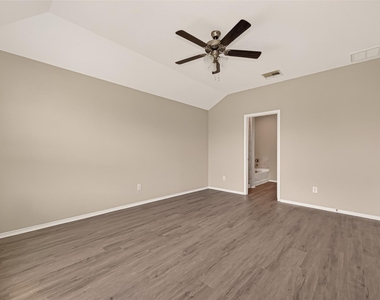 18361 Timbermill Lane - Photo Thumbnail 26