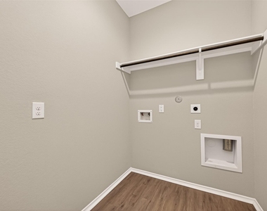 18361 Timbermill Lane - Photo Thumbnail 16