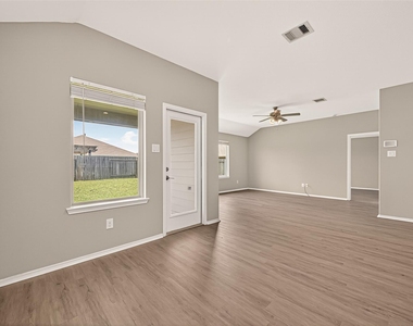 18361 Timbermill Lane - Photo Thumbnail 11