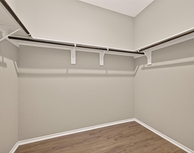 18361 Timbermill Lane - Photo Thumbnail 32