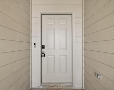 18361 Timbermill Lane - Photo Thumbnail 3