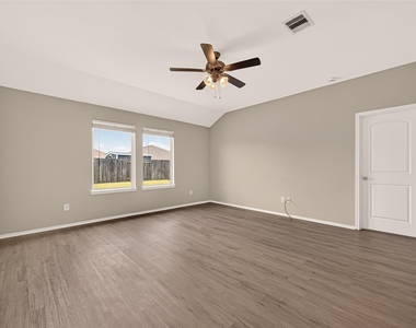 18361 Timbermill Lane - Photo Thumbnail 5