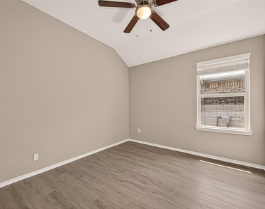 18361 Timbermill Lane - Photo Thumbnail 23