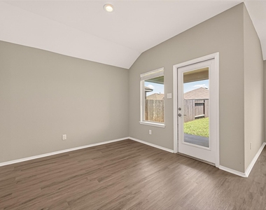 18361 Timbermill Lane - Photo Thumbnail 10