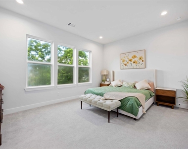 6110 De Campo Street - Photo Thumbnail 6