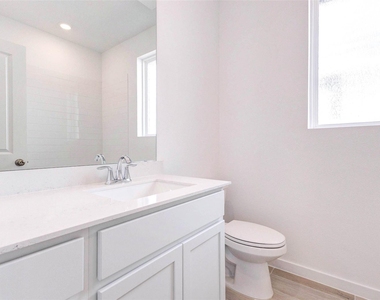 27410 Sweetwater Bay Drive - Photo Thumbnail 26