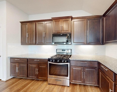 113 Thurston Drive - Photo Thumbnail 9