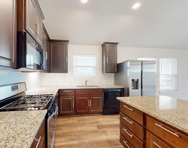 113 Thurston Drive - Photo Thumbnail 10
