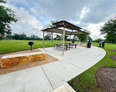 113 Thurston Drive - Photo Thumbnail 44