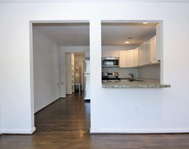 728 E 13th - Photo Thumbnail 4