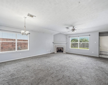 7107 Piney Meadow Court - Photo Thumbnail 7
