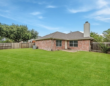 7107 Piney Meadow Court - Photo Thumbnail 20