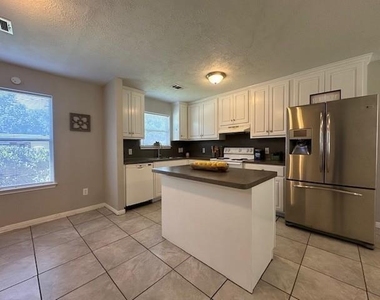 16313 Many Trees Lane - Photo Thumbnail 3