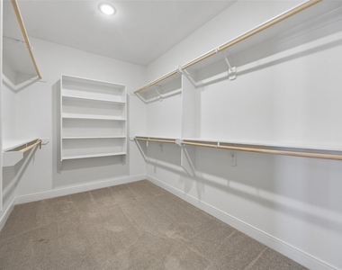 4621 Maxie Street - Photo Thumbnail 31