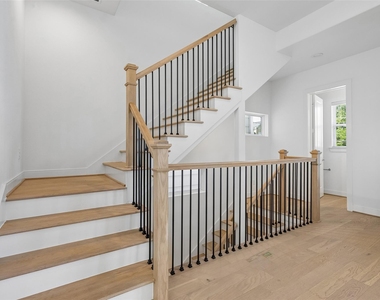 4621 Maxie Street - Photo Thumbnail 16