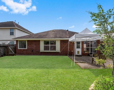 30218 Deleon Fields Drive - Photo Thumbnail 37