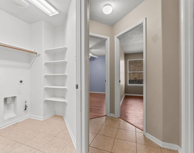 30218 Deleon Fields Drive - Photo Thumbnail 22