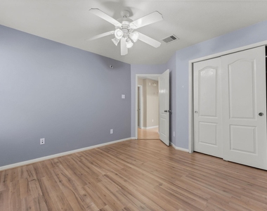 30218 Deleon Fields Drive - Photo Thumbnail 33