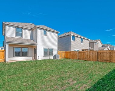 7910 Cypress Country Drive - Photo Thumbnail 34