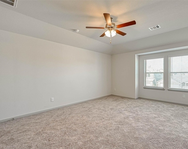 7910 Cypress Country Drive - Photo Thumbnail 30