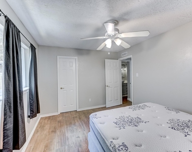 24010 Palo Dura Drive - Photo Thumbnail 20
