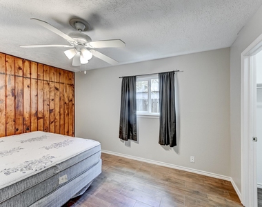 24010 Palo Dura Drive - Photo Thumbnail 21