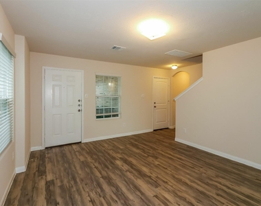 6114 Peaceful Ridge Drive - Photo Thumbnail 3