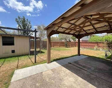 3518 Ellies Lane - Photo Thumbnail 21