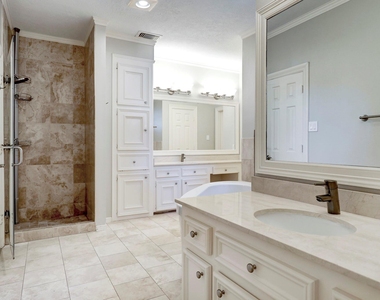 4120 University Boulevard - Photo Thumbnail 14