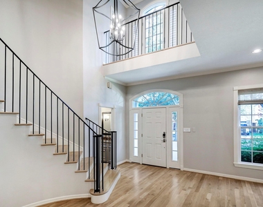 4120 University Boulevard - Photo Thumbnail 1