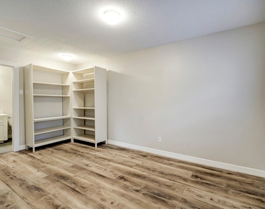 4120 University Boulevard - Photo Thumbnail 27