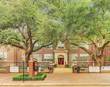 4120 University Boulevard - Photo Thumbnail 32