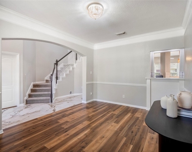 17603 Fall River Pass Court - Photo Thumbnail 8