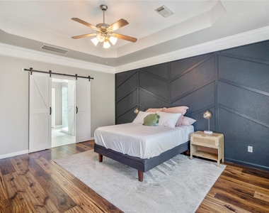 17603 Fall River Pass Court - Photo Thumbnail 25