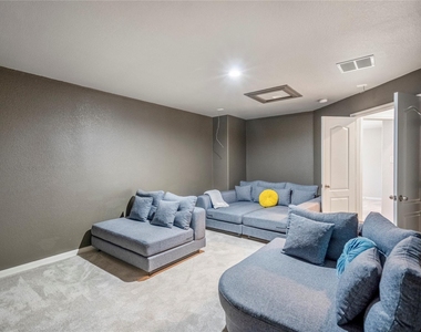 17603 Fall River Pass Court - Photo Thumbnail 42