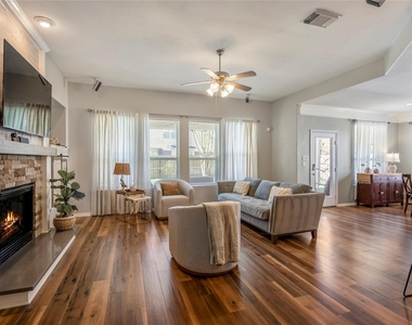 17603 Fall River Pass Court - Photo Thumbnail 12