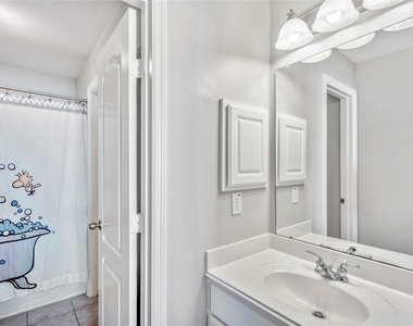 17603 Fall River Pass Court - Photo Thumbnail 39