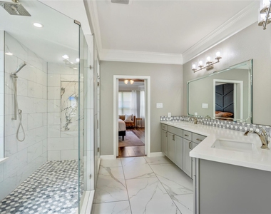 17603 Fall River Pass Court - Photo Thumbnail 27