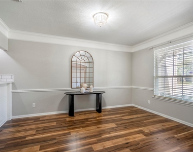17603 Fall River Pass Court - Photo Thumbnail 7