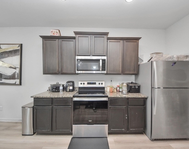 7943 Vacek Meadows Loop - Photo Thumbnail 16