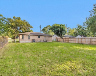 213 County Line Road - Photo Thumbnail 20