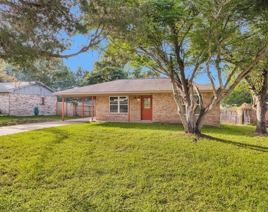 213 County Line Road - Photo Thumbnail 1