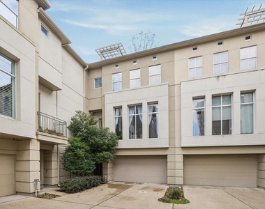 2404 Fairview Street - Photo Thumbnail 9