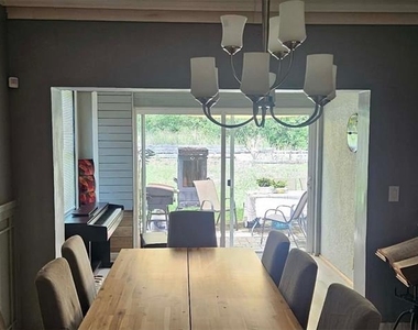 301 Charles Drive - Photo Thumbnail 3