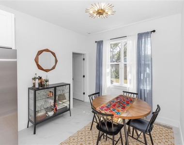 780 Kangaroo Court - Photo Thumbnail 21