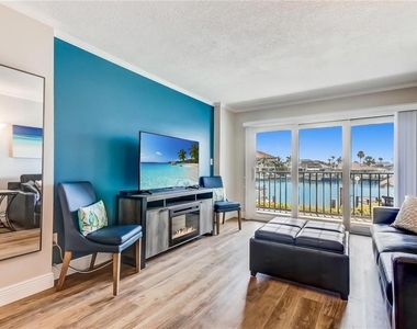 51 Island Way - Photo Thumbnail 21