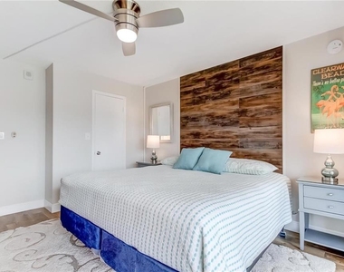 51 Island Way - Photo Thumbnail 30