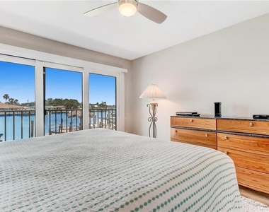 51 Island Way - Photo Thumbnail 29